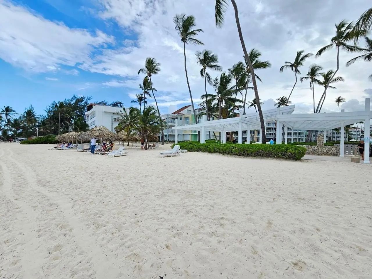 アパート 2Bdr Beach Access At Playa Turquesa Los Corales Pc プンタ・カナ