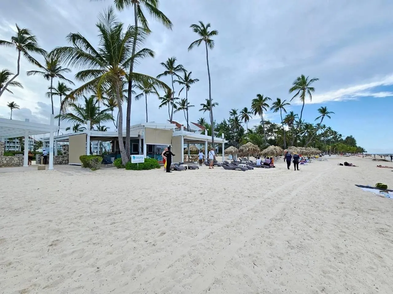 アパート 2Bdr Beach Access At Playa Turquesa Los Corales Pc プンタ・カナ